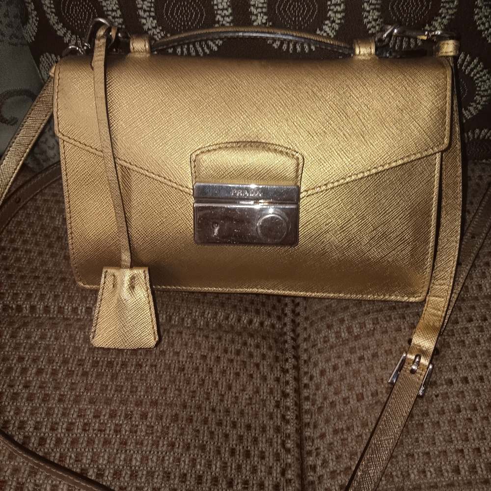 Prada Saffiano Gold Leather Locking Crossbody Bag - Picture 2 of 7